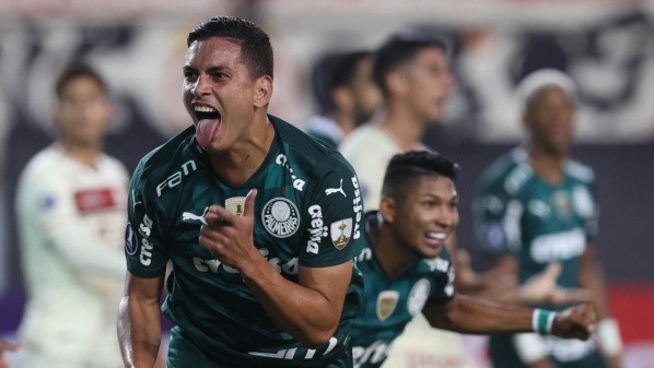 Renan vem atendendo às expectativas de Abel e da torcida do Palmeiras (Foto: César Greco)
