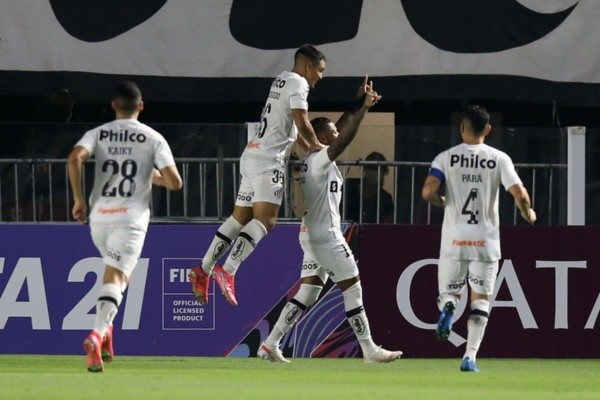Comemoração de gol do Santos. Foto: Getty Images