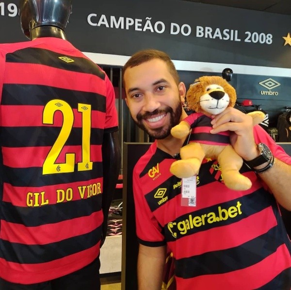 Gil do Vigor na Ilha do Retiro — Foto: Anderson Stevens / Sport Club do Recife