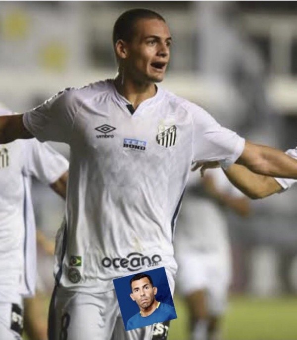 Meme Tévez no bolso de Kaiky. Foto: Reprodução/Twitter