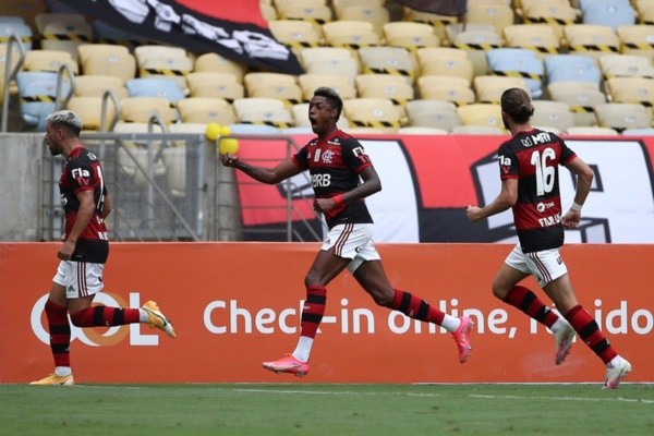 Comemoração de gol do Flamengo. Foto: Getty Images