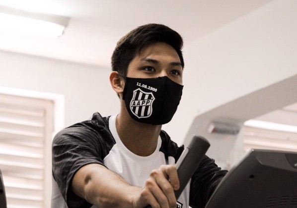 Oyama deve reforçar o meio de campo do Botafogo para a Série B (Foto: Luiz Guilherme Martins/PontePress)