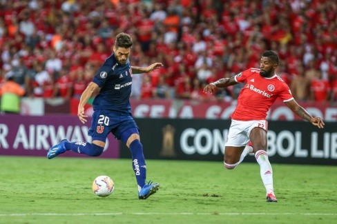 Larrivery em ação no Universidad – artilheiro no Chile – Foto:in Porto Alegre, Brazil. (Photo by Lucas Uebel/Getty Images)