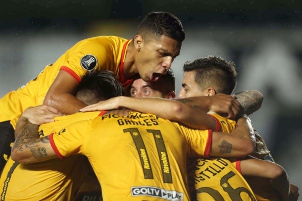 Comemoração de gol do Barcelona de Guayaquil. Foto: Getty Images
