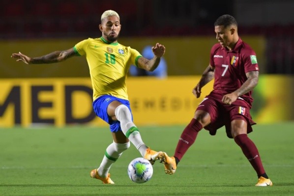 Douglas Luiz jogou contra a Venezuela (Foto: Getty Images)