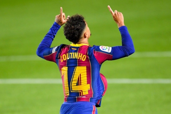 Coutinho comemora gol pelo Barcelona. Foto: Getty Images
