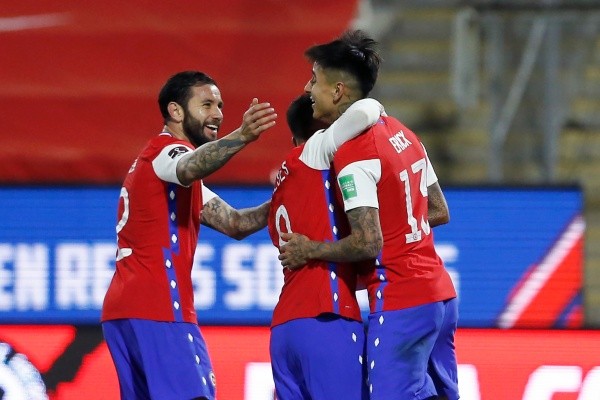 Chile celebra gol en clasificación.  (Foto: Getty Images)