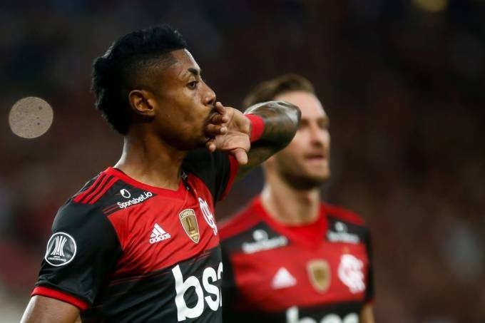 Bruno Henrique vai pro jogo desta quarta. (Foto: Getty Images)
