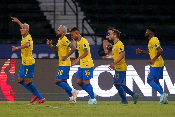Seleção Brasileira na vitória sobre o Peru, pela Copa América. (Foto: Getty Images)