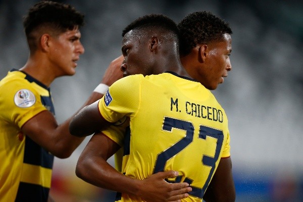 Equador comemorando gol. (Foto: Getty Images)