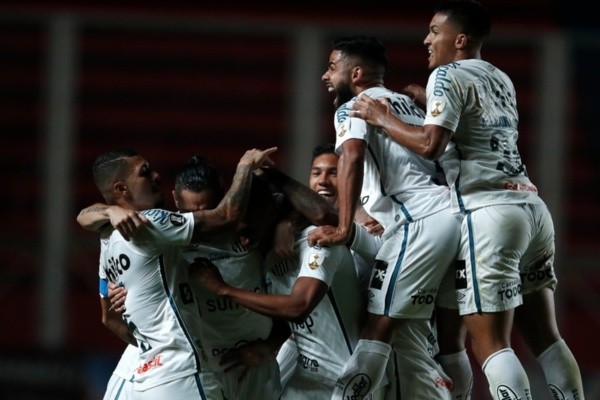 Comemoração de gol do Santos. Foto: Getty Images