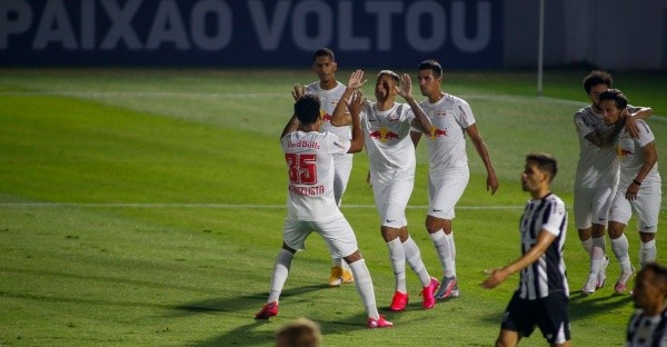 Comemoração de gol do RB Bragantino. Foto: Getty Images