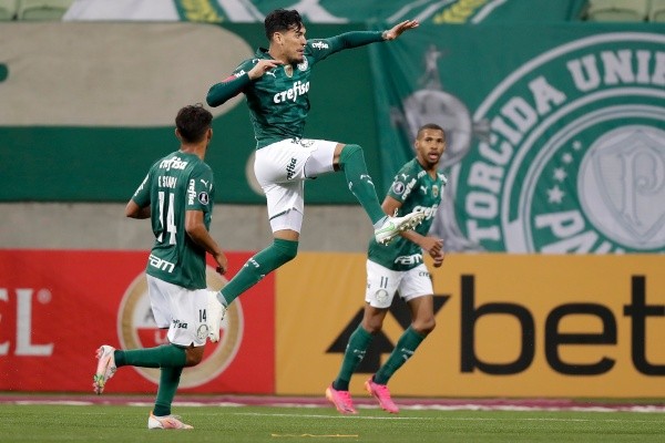 Palmeiras segue firma na luta pelo título brasileiro. (Foto: Getty Images)