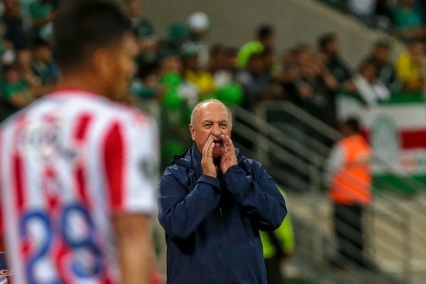 Felipão na beira do campo. (Foto: Getty Images) Felipão na beira do campo. (Foto: Getty Images)