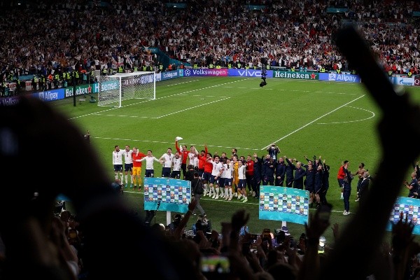 Inglaterra comemorando a classificação para à final da Eurocopa. (Foto: Getty Images) Inglaterra comemorando a classificação para à final da Eurocopa. (Foto: Getty Images)