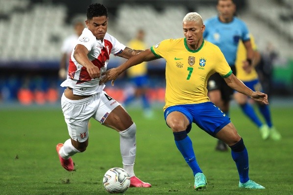 Richarlison em campo contra o Peru. (Foto: Getty Images) Richarlison em campo contra o Peru. (Foto: Getty Images)