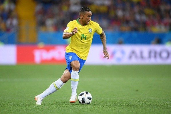 Danilo em campo pela Seleção Brasileira. (Foto: Getty Images)