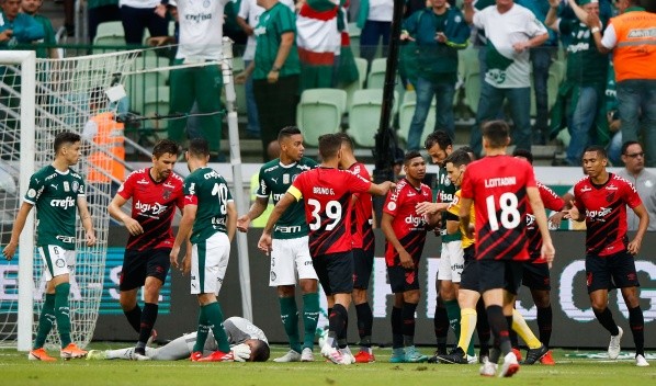 Atletico paranaense em campo pelo Campeonato Brasileiro. (Foto: Getty Images)
