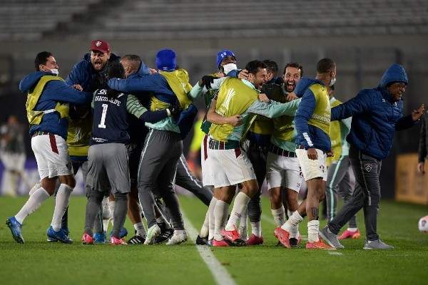 Cerro Porteño comemorando gol na Libertadores. (Foto: Getty Images)