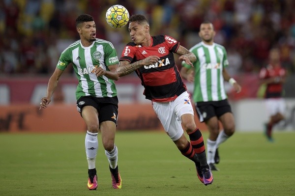 Juninho jogou 90 partidas pelo Coxa antes de rumar ao Palmeiras em 2017 (Foto: Alexandre Loureiro/Getty Images Brazil)