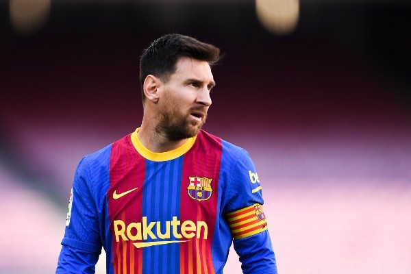 Segundo imprensa catalã, Messi está perto de renovar contrato com o Barcelona após aceitar redução salarial. (Foto: Getty Images)