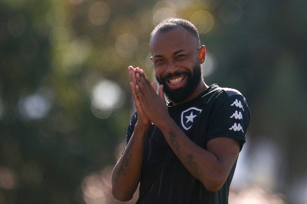 Camisa 14 marcou seis gols na Série B, virando artilheiro do Botafogo na temporada (Foto: Vitor Silva/Botafogo)