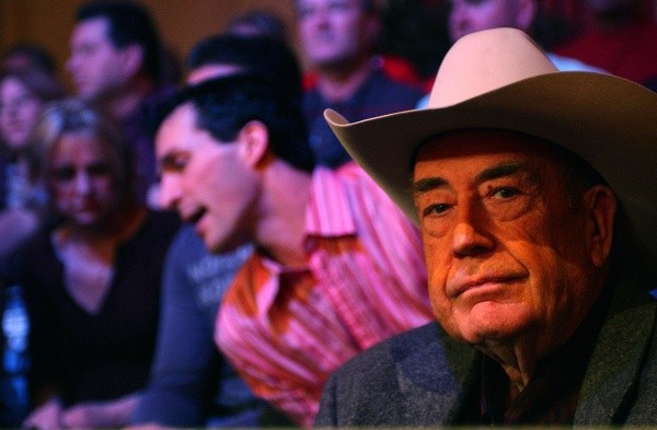Doyle Brunson ganhoua WSOP duas vezes com a mesma mão (Foto: Getty Image)