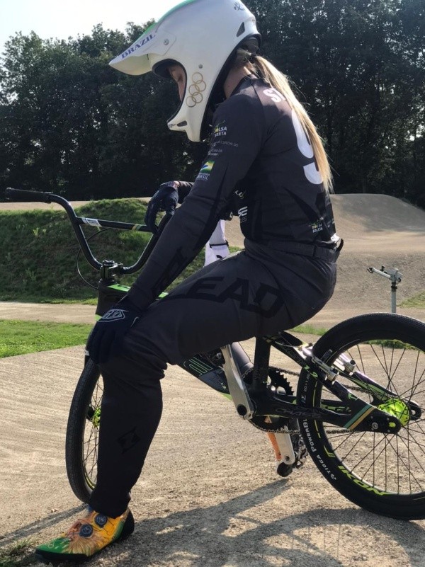 Priscilla vai para sua segunda Olimpíada. A primeira foi a edição do Rio, em 2016. (Foto: Arquivo pessoal)