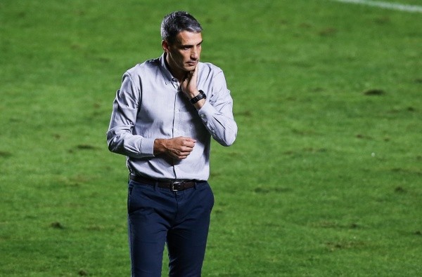 Juan Pablo Vojvoda vem sendo a sensação entre os técnicos na Série A em 2021 (Foto: Alexandre Schneider/Getty Images Brazil)