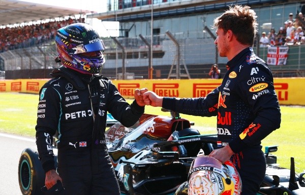 Max Verstappen e Lewis Hamilton, os protagonistas da polêmica batida