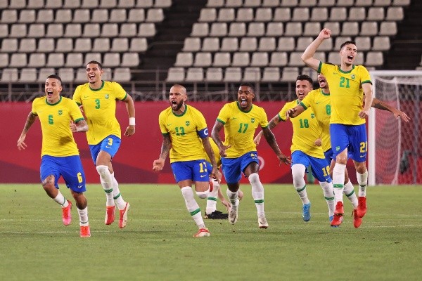 Brasil comemora a classificação para à final dos Jogos Olímpicos. (Foto: Getty Images)