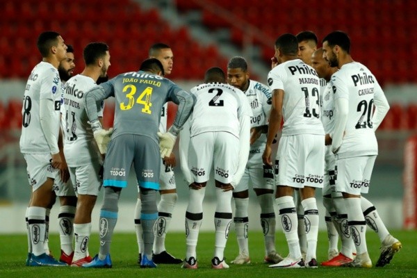 Jogadores do Santos pela Sul-Americana. Foto: Getty Images