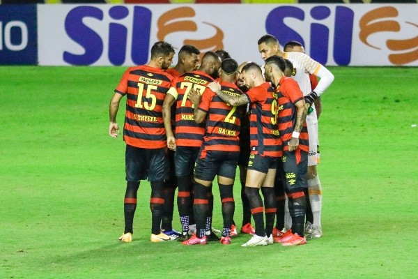 Sport em campo pelo Brasileirão. (Foto: Rafael Vieira/AGIF) Sport em campo pelo Brasileirão. (Foto: Rafael Vieira/AGIF)