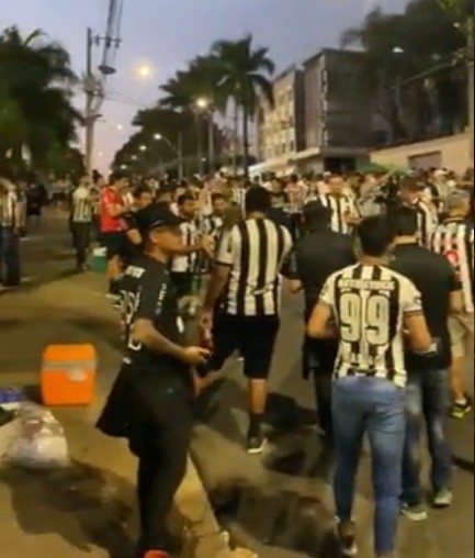 Cerca de 18 mil pessoas são esperadas no Mineirão para o jogo desta noite (Créditos: reprodução/Twitter/@ohenriqueandre)
