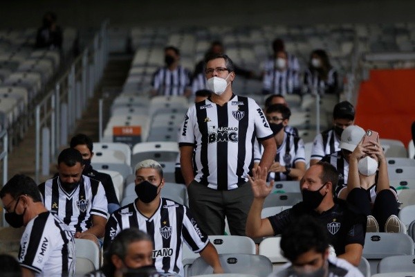 Cidade de Belo Horizonte proíbe torcida nos estádios. (Foto: Getty Images)