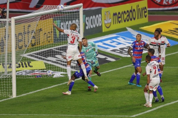 São Paulo x Fortaleza se enfrentam nesta quarta-feira (25), pela Copa do Brasil. (Foto: Marcello Zambrana/AGIF)