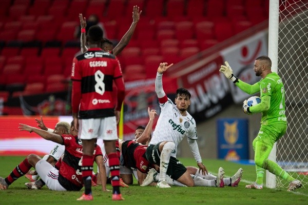 Flamengo x Palmeiras pelo primeiro turno do Brasileirão 2021. (Foto: Jorge Rodrigues/AGIF)
