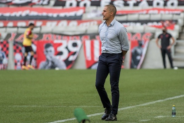 Sylvinho, treinador do Timão. (Foto: Robson Mafra/AGIF)