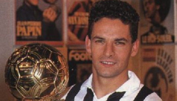 Roberto ganhou a Bola de Ouro em 1993. Fonte: Getty Images