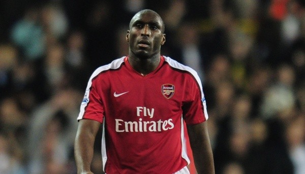 Campbell no Arsenal. Fonte: Getty Images