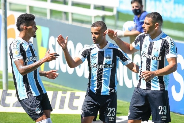 Grêmio em campo. (Foto: Pedro H. Tesch/AGIF) Grêmio em campo. (Foto: Pedro H. Tesch/AGIF)