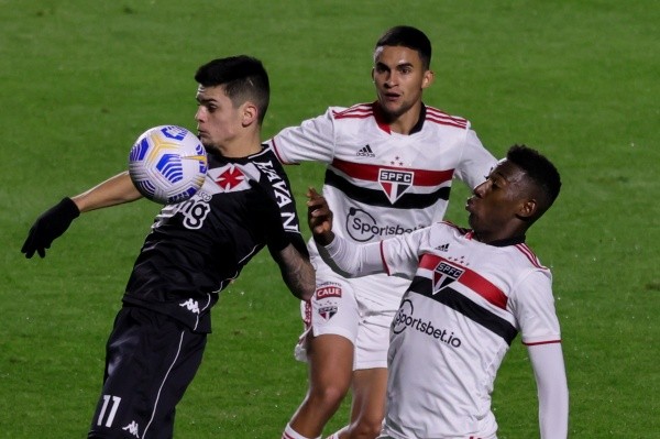 Pec pode ter sua primeira chance como titular no Vasco de Fernando Diniz (Foto:Marcello Zambrana/AGIF)