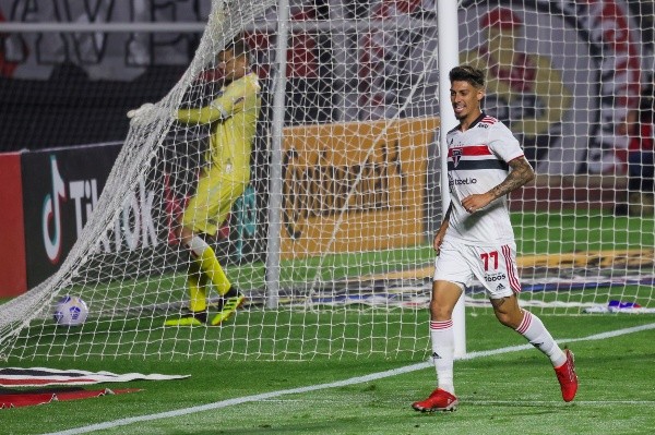 Rigoni é um dos principais destaques do São Paulo na temporada Rigoni é um dos principais destaques do São Paulo na temporada