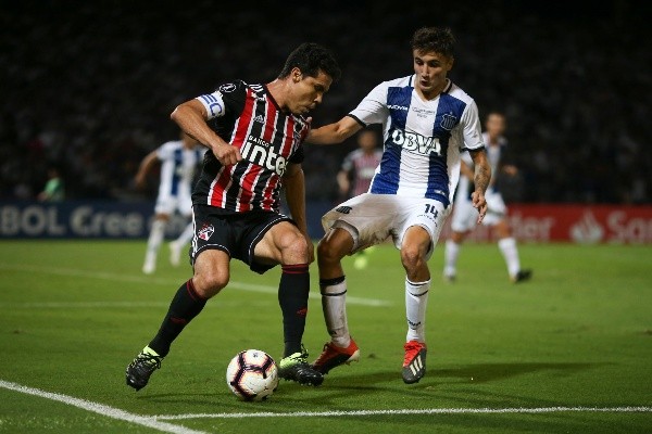 Nahuel Bustos com a camisa do Talleres (Foto: Agustin Marcarian/Getty Images)