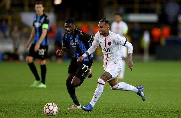 PSG em campo pelo Campeonato Francês. (Foto: Getty Images)