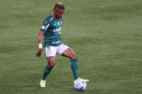 Danilo, em campo. (Foto: Marcello Zambrana/AGIF) Danilo, em campo. (Foto: Marcello Zambrana/AGIF)
