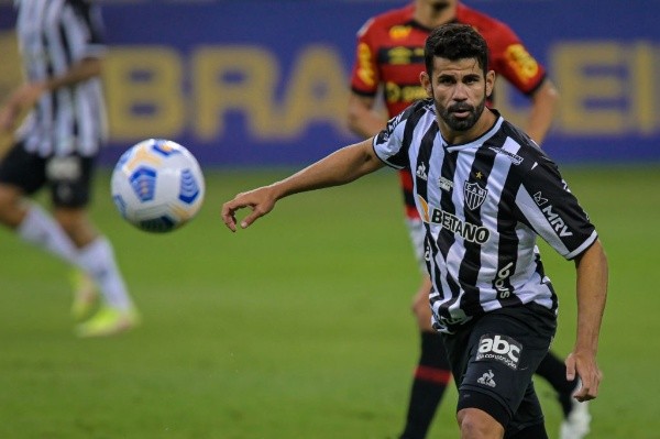 Diego Costa em campo pelo Atlético-MG. (Foto: Getty Images)