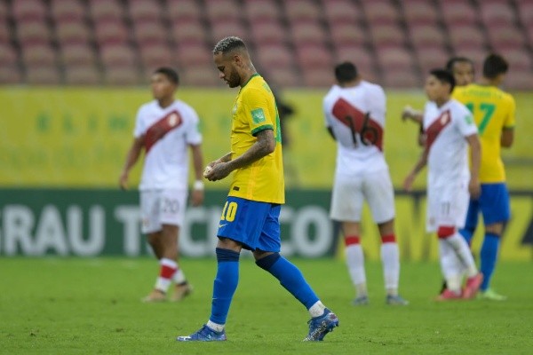 Brasil x Peru, pelos jogos Eliminatórios. (Foto: Getty images)