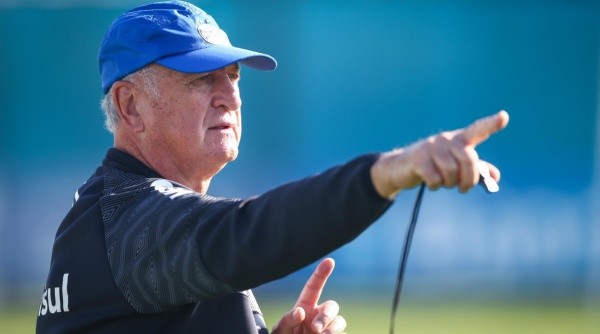 RS - FUTEBOL/TREINO GREMIO - ESPORTES - Jogadores do Gremio realizam treino durante a tarde desta quarta-feira, na preparacão para o Campeonato Brasileiro 2021. FOTO: LUCAS UEBEL/GREMIO FBPA-23FEB10 Lucas uebelAll Rights Reserved. Editorial use only.May not reproduced without prior written autorization.