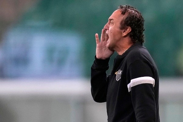 Cuca comandando o Atlético-MG. (Foto: Getty Images)